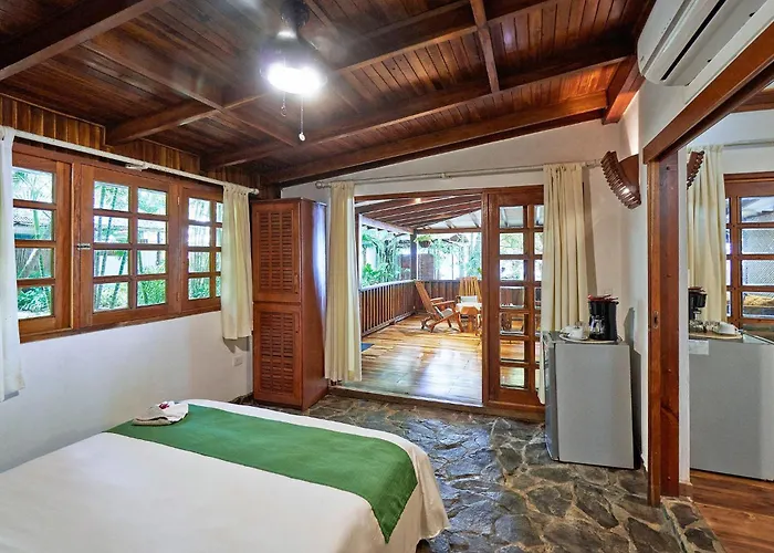 Hotel Tropico Latino