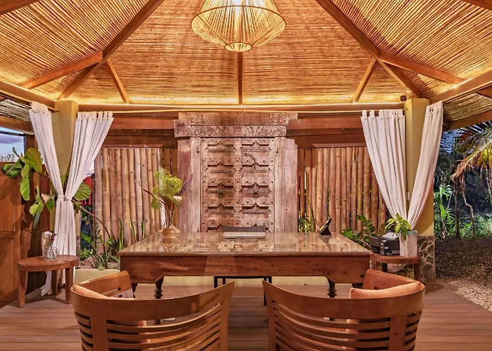 Ocio Villas Mal Pais (Adults Only)